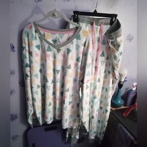 Cuddl Duds Women's Light Fleece Pj's